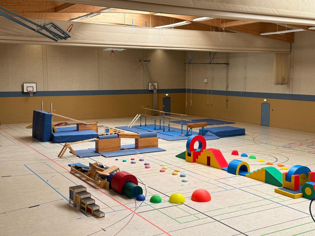 Kindersport Aufbau für Kinder von 2 bis 6 Jahren in der Wittstocker Stadthalle